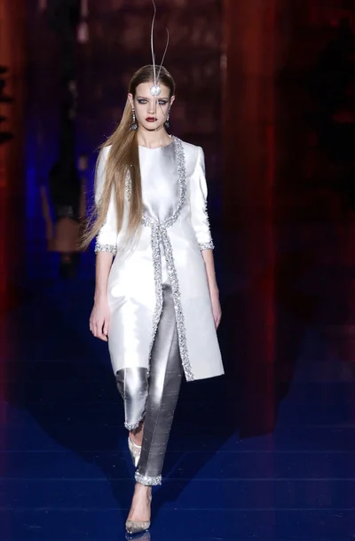 Look 34